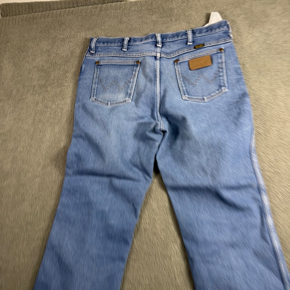 Wrangler 938NAV Mens Regular Fit Straight Leg Light Wash Blue Jeans 36x32